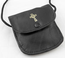 Load image into Gallery viewer, mds 9504/S Leather Pyx case mid size