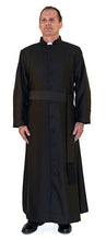 Load image into Gallery viewer, mds-C25- 18/33 button Classic Roman cassock-with/without zipper .
