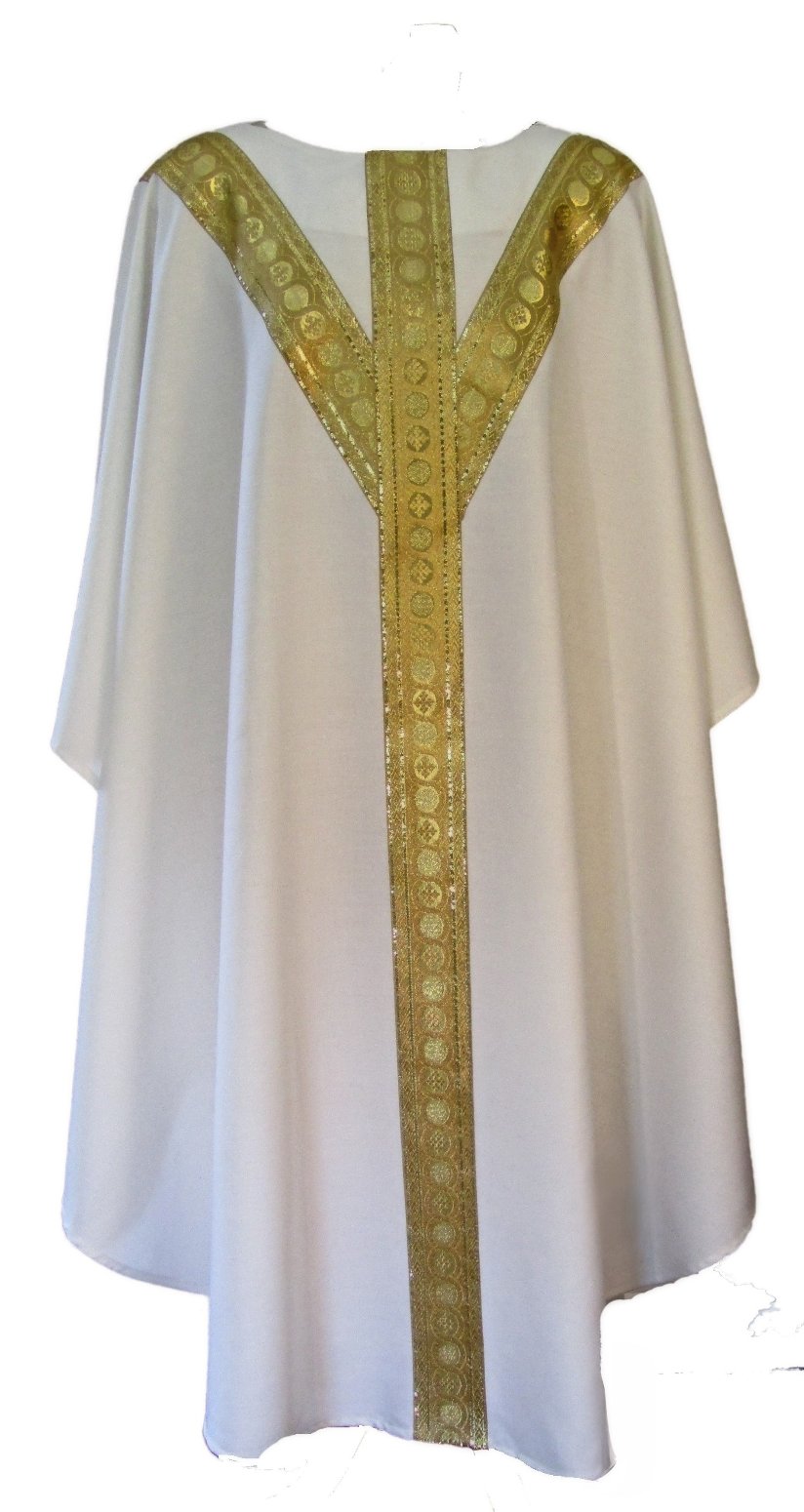 #Y2311 - Gold metallic Y orphrey chasuble.