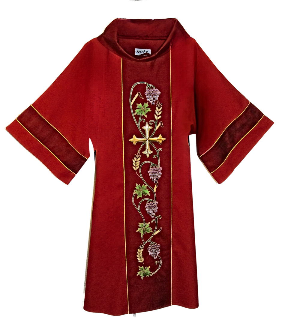 HB-135 Hand embroidered Silk blend Dalmatic.