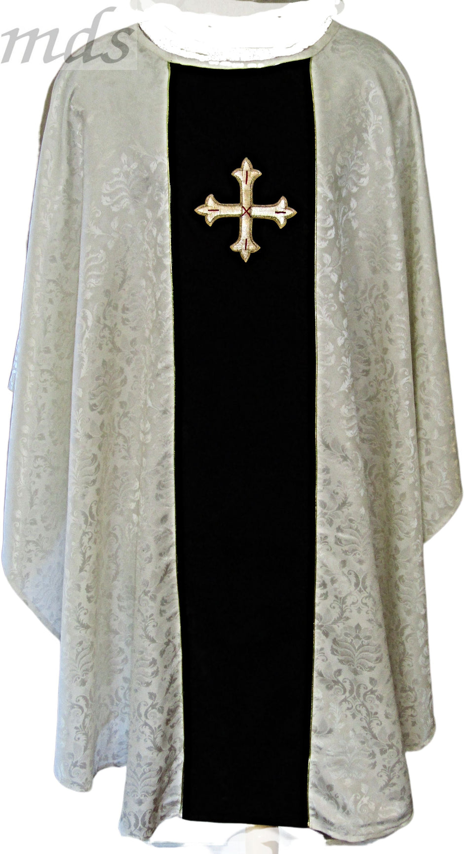 mds # 11121 - Elegante Chasuble and Funeral Pall Hand embroidered.