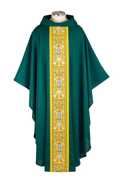 15613  Crown and Flower Chasuble
