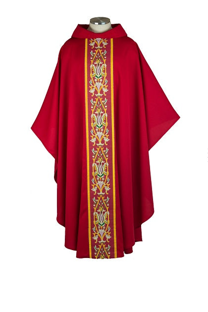 15613  Crown and Flower Chasuble