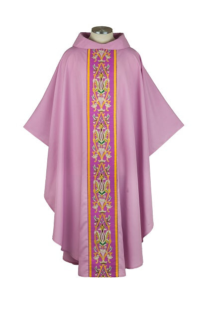 15613  Crown and Flower Chasuble