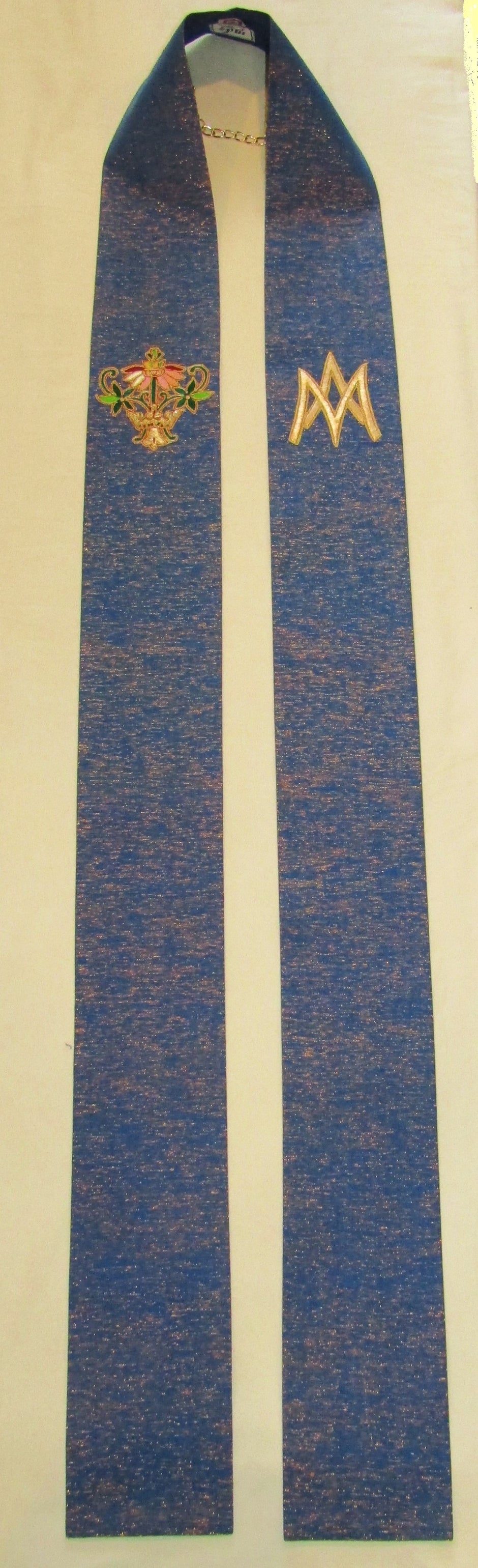 420BM- Hand embroidered stole