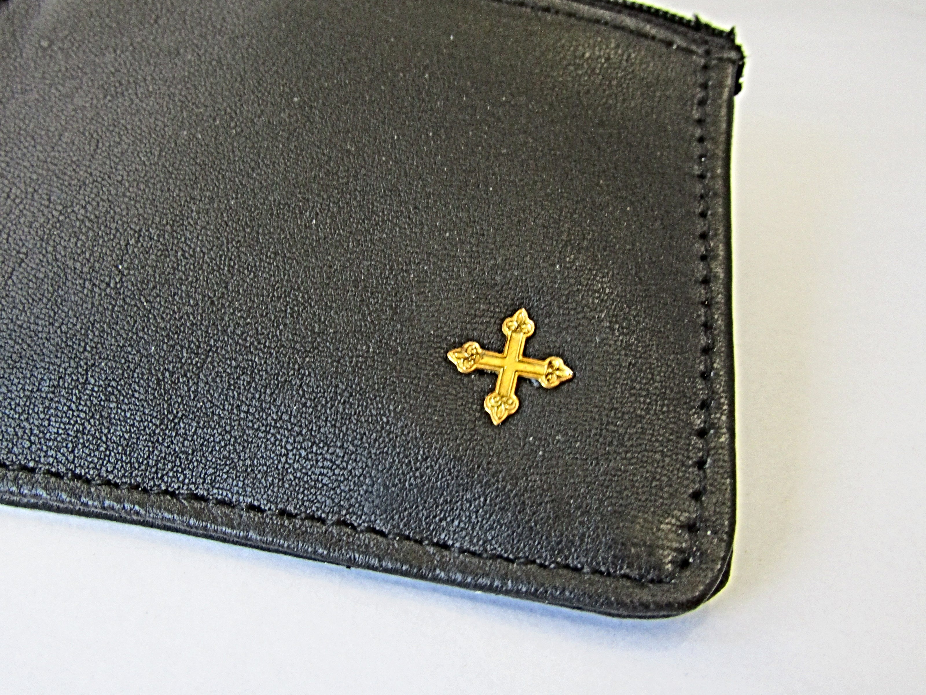 mds#9501/BC  Sheepskin leather brass cross rosary case.