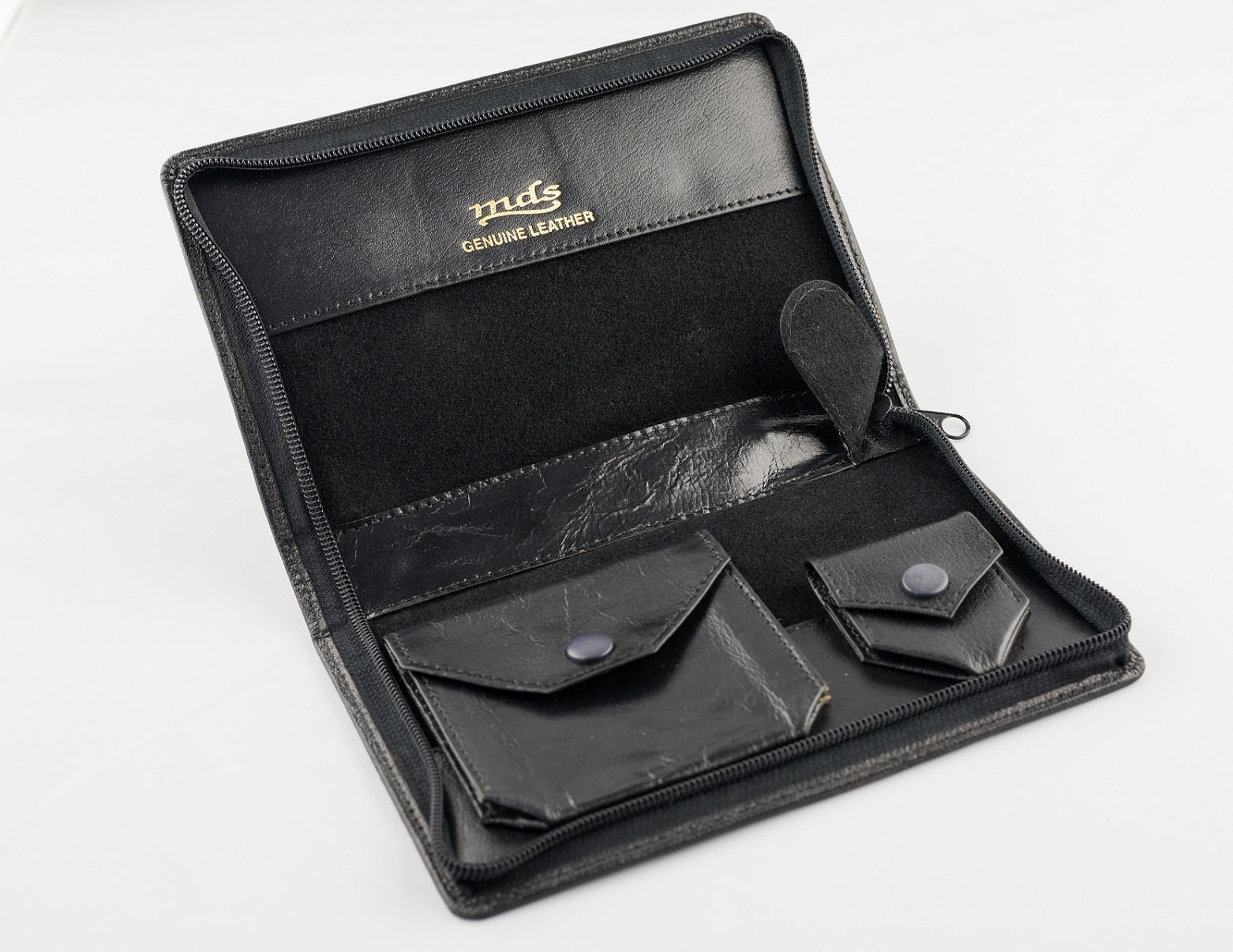 mds . Viaticum Case- Leather sick call case.- 9553