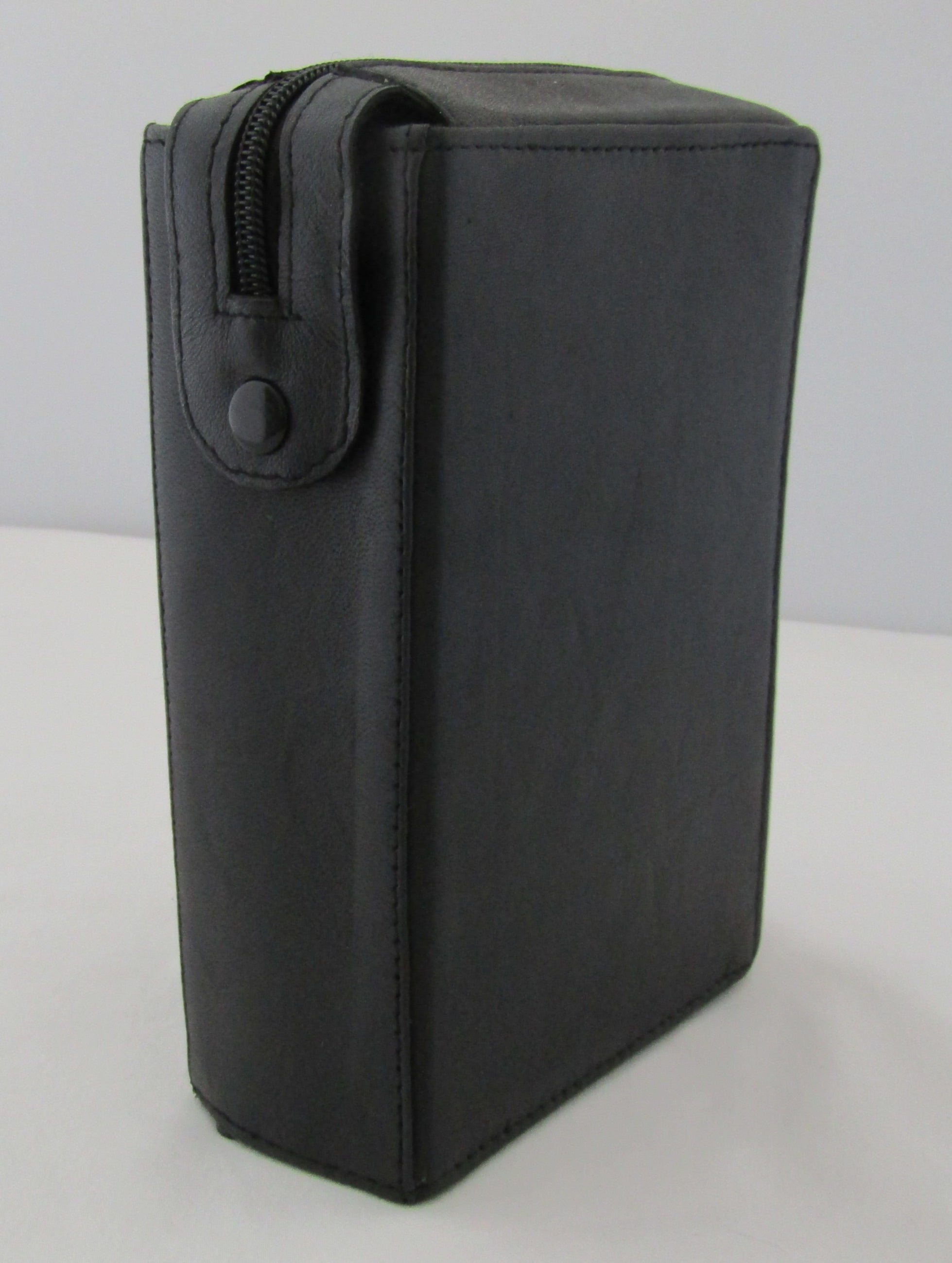 mds 9777 Leather Missal Cover