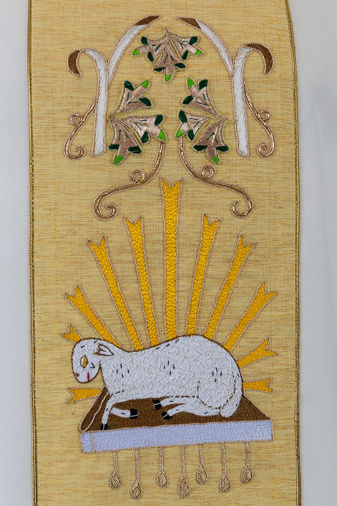 SV1- Lamb of God Chasuble