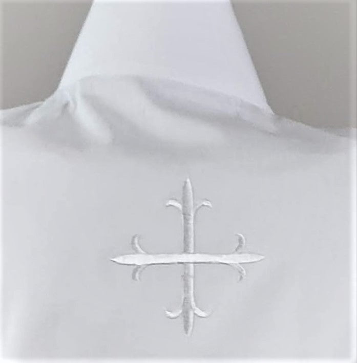 mds Front wrap Amice with ties
